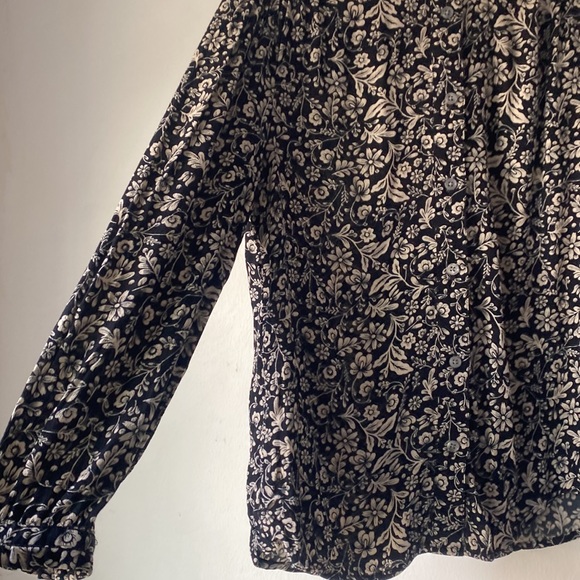 J.Crew XS Prairie Floral Drapey Button-Up Top - Picture 7 of 13